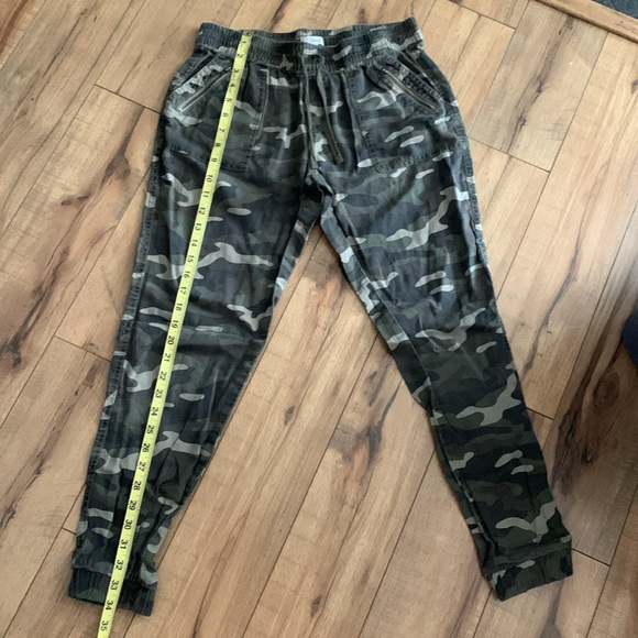 Kismet army print cargo pants small - Picture 6 of 10